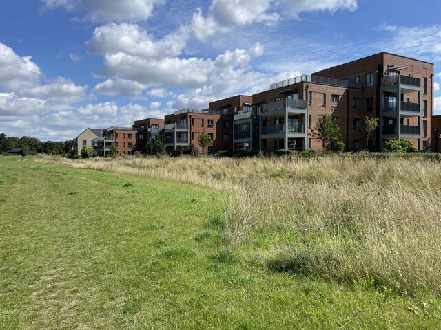 flats-with-a-great-view-mr-ignavy-cc-by-sa-2-0-geograph-britain