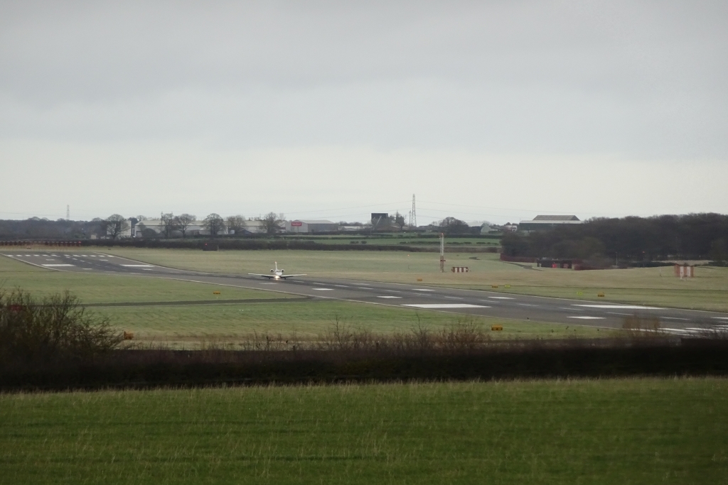 aircraft-at-newcastle-airport-ds-pugh-geograph-britain-and-ireland