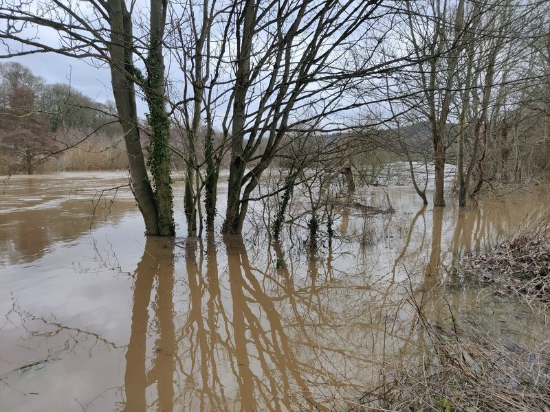 Flooding Along The River Severn © Mat Fascione Cc By Sa 2 0 Geograph