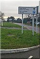 Bilingual directions in the grounds of Grange University Hospital, Cwmbran