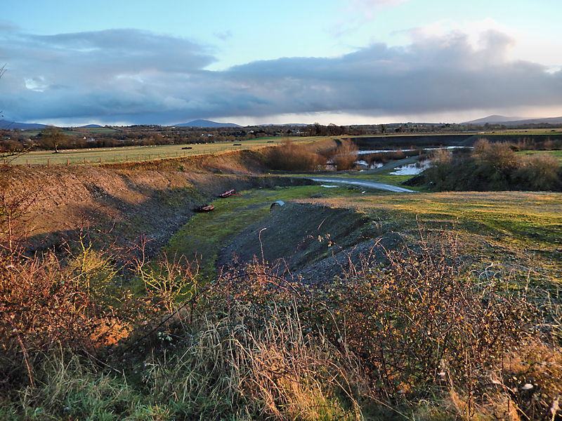 Sand Pit © kevin higgins cc-by-sa/2.0 :: Geograph Britain and Ireland