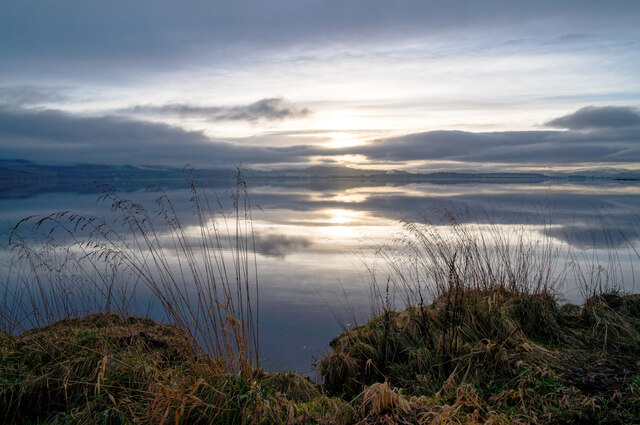 The Beauly Firth Viewed From The Road © Julian Paren Cc-by-sa 2.0 