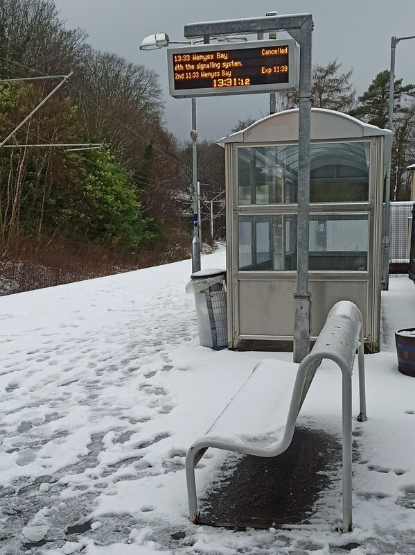 Inverkip railway station © Thomas Nugent cc-by-sa/2.0 :: Geograph ...