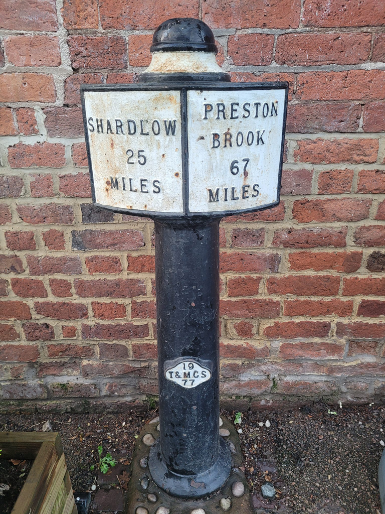 mile-post-fradley-junction-billy-hufton-geograph-britain-and-ireland