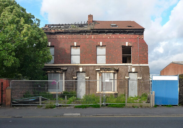 90-92 Irlam Road, Bootle © Stephen Richards :: Geograph Britain and Ireland