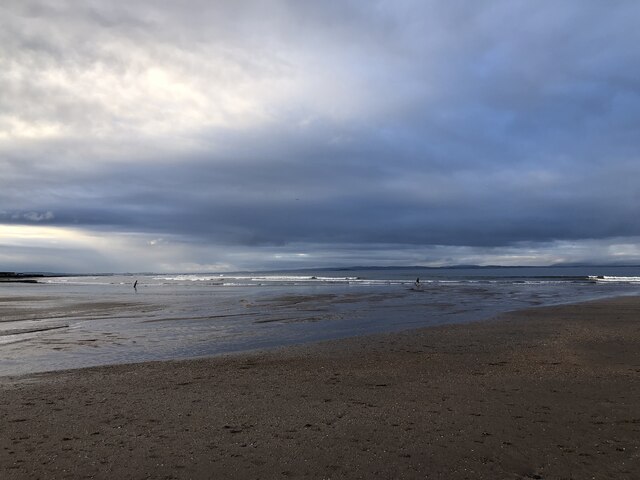 Seton Sands © Richard Webb cc-by-sa/2.0 :: Geograph Britain and Ireland