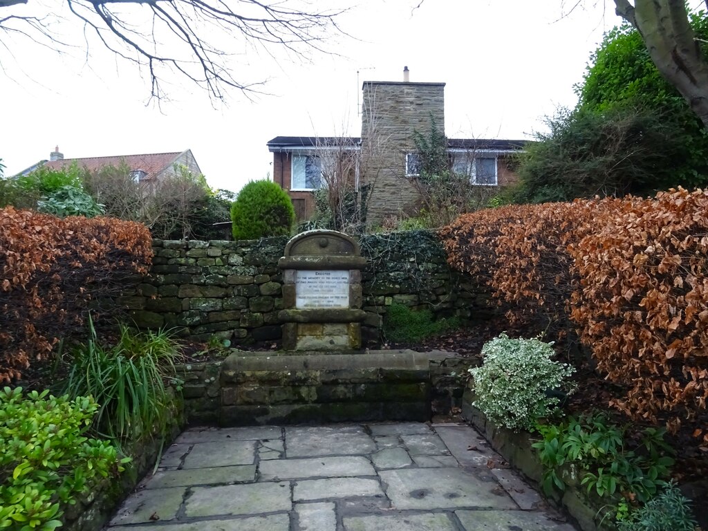 War Memorial on High Street, Burniston © JThomas cc-by-sa/2.0 ...