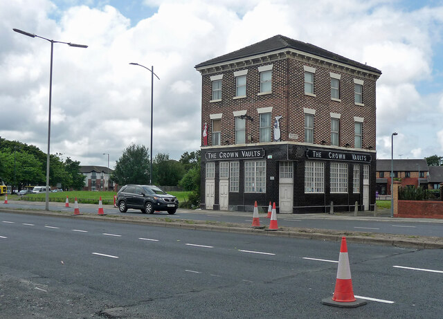 Former Pub Kirkdale Road Liverpool © Stephen Richards Geograph