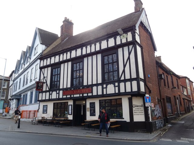 Louis Marchesi public house © JThomas cc-by-sa/2.0 :: Geograph Britain ...