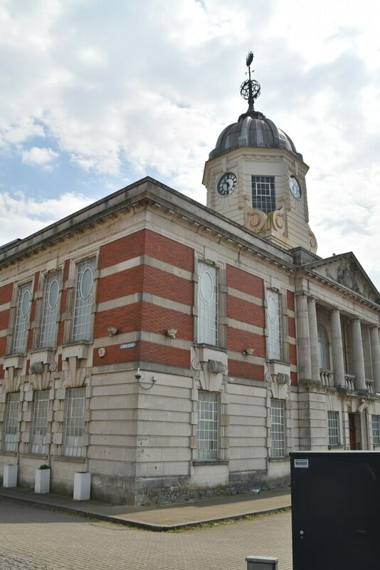 Harbour House © N Chadwick cc-by-sa/2.0 :: Geograph Britain and Ireland