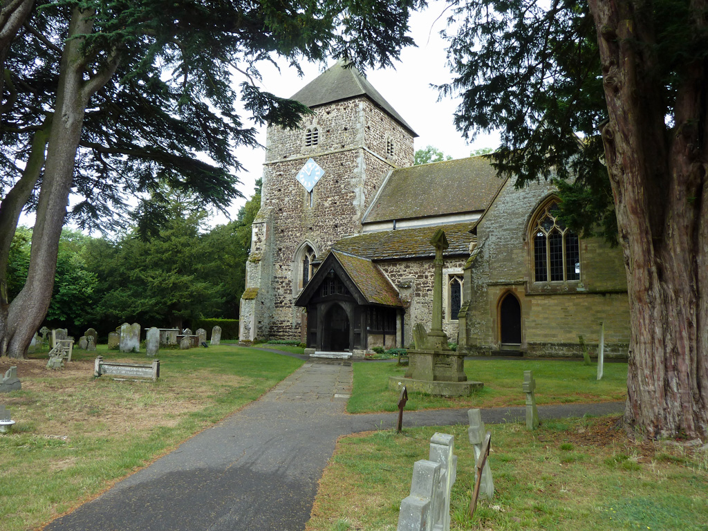 Cranleigh church © Robin Webster :: Geograph Britain and Ireland