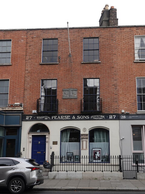 The Ireland Institute, 27 Pearse Street,… © John S Turner :: Geograph