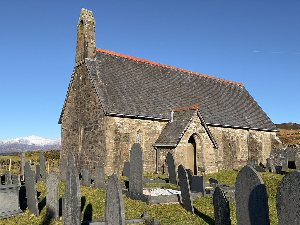 Church of St Tecwyn © Arthur C Harris cc-by-sa/2.0 :: Geograph Britain ...