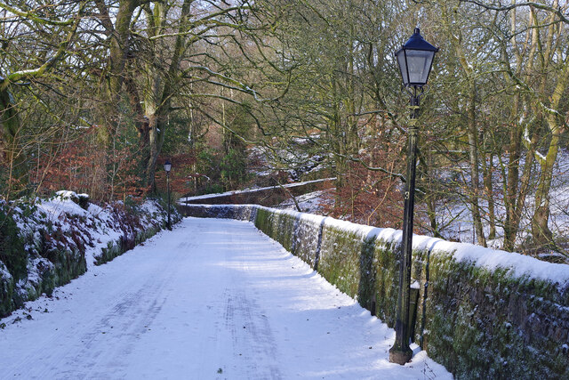 Barrow Bridge Road © Stephen McKay :: Geograph Britain and Ireland