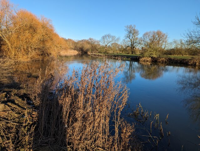 Calm water of the River Great Ouse in... © Richard Humphrey :: Geograph ...