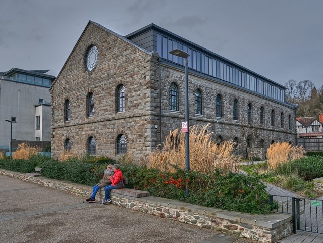 Oculus House © Anthony O'Neil cc-by-sa/2.0 :: Geograph Britain and Ireland