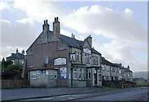 SE1215 : The Foresters, Park Road West, Huddersfield by habiloid