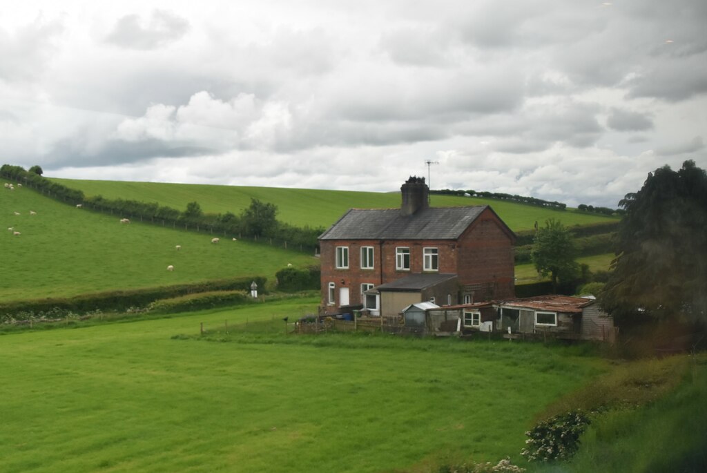 Railway Cottages © N Chadwick :: Geograph Britain and Ireland