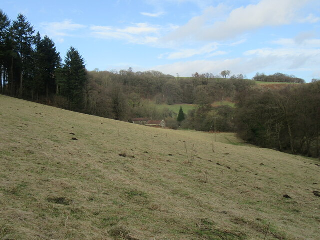 Staindale Lodge © T Eyre cc-by-sa/2.0 :: Geograph Britain and Ireland