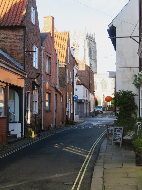 Ladygate Beverley © Gordon Hatton cc-by-sa/2.0 :: Geograph Britain and ...