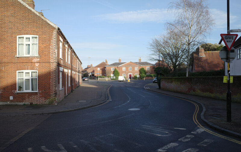 Elm Terrace, Bridewell Street, Wymondham © habiloid cc-by-sa/2.0 ...