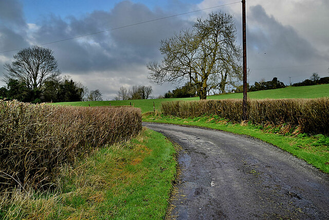 Bend along Dunwish Road