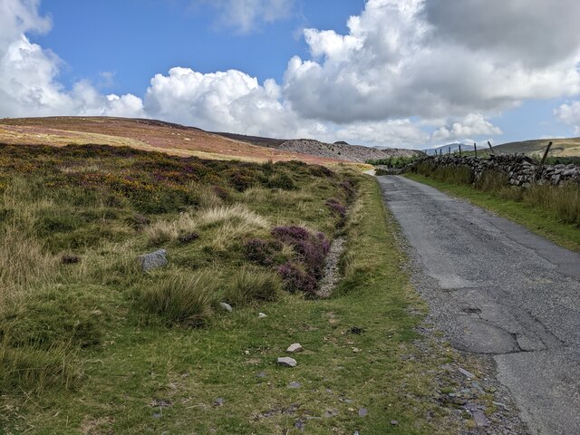 Approaching the quarries © David Medcalf :: Geograph Britain and Ireland