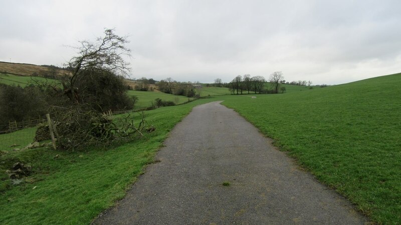 Access road on Greenber hill © Rob Bainbridge cc-by-sa/2.0 :: Geograph ...