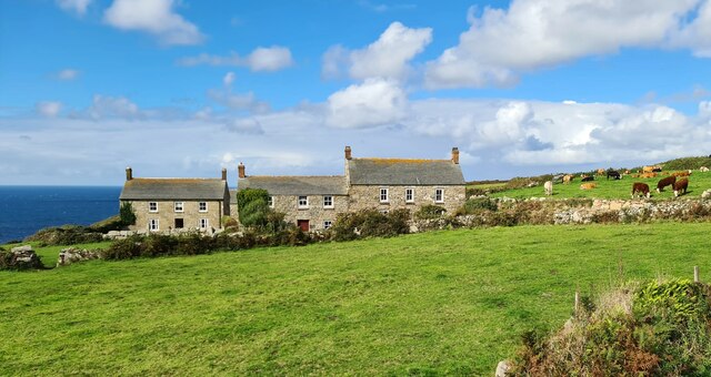 Lower Porthmeor © Chris Morgan cc-by-sa/2.0 :: Geograph Britain and Ireland