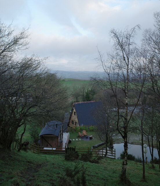 Tourist Chalets, Tan-y-graig,... © Habiloid :: Geograph Britain And Ireland