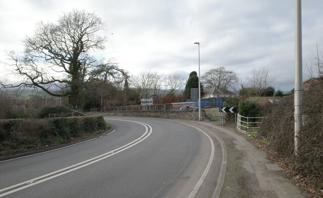 The A494, Llanbedr Dyffryn Clwyd © habiloid :: Geograph Britain and Ireland