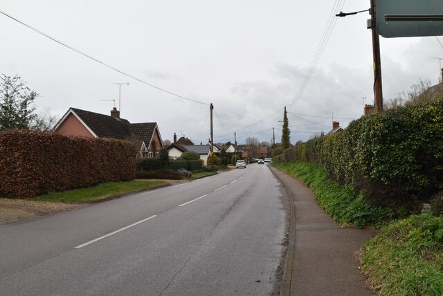 Stow Rd © N Chadwick :: Geograph Britain And Ireland