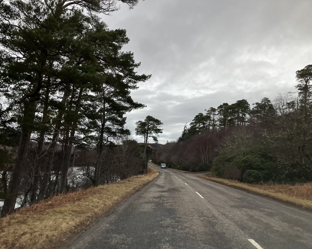 A835 northbound © Dave Thompson :: Geograph Britain and Ireland