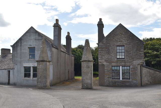 An entrance to Balfour Castle © N Chadwick :: Geograph Britain and Ireland