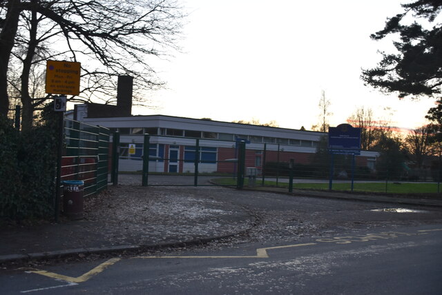 Southborough Primary School © N Chadwick :: Geograph Britain and Ireland