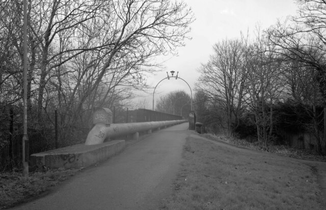 Huntingdon Road Bridge, Foss Islands... © habiloid cc-by-sa/2.0 ...