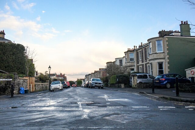 Bristol : Lower Redland Road © Lewis Clarke cc-by-sa/2.0 :: Geograph ...