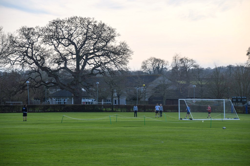 Street : Millfield School © Lewis Clarke cc-by-sa/2.0 :: Geograph ...