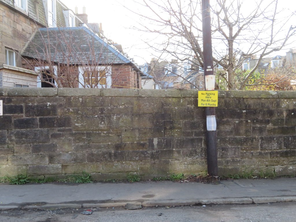 'No Parking', Greenbank Place © M J Richardson cc-by-sa/2.0 :: Geograph ...