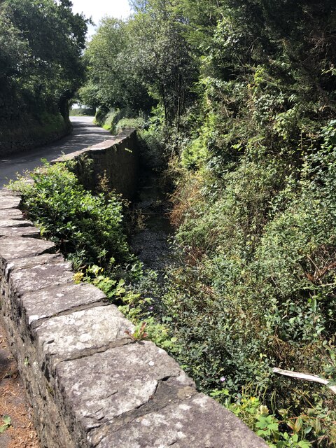 Pont Pen Isa Pentre © Eirian Evans :: Geograph Britain and Ireland