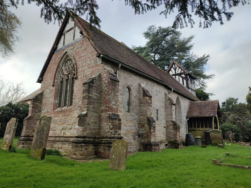 Kington Church © AJD cc-by-sa/2.0 :: Geograph Britain and Ireland