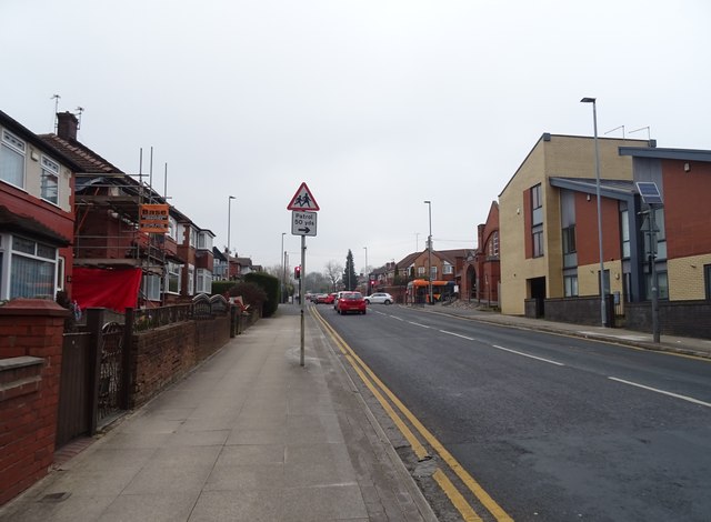 Langworthy Road (A5186), Salford © JThomas :: Geograph Britain and Ireland