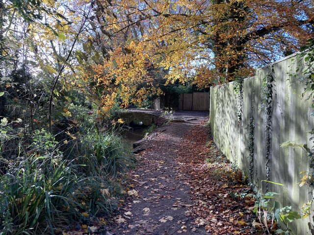 Path in Hobson's Brook © Mr Ignavy :: Geograph Britain and Ireland