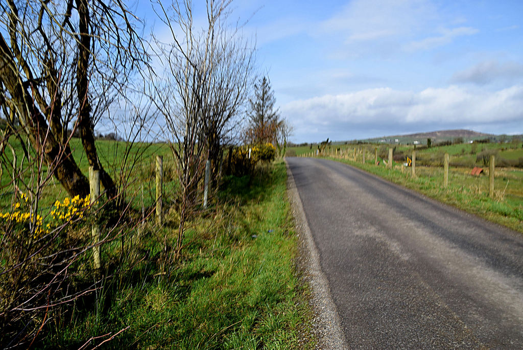 Reaghan Road, Reaghan © Kenneth Allen :: Geograph Britain And Ireland