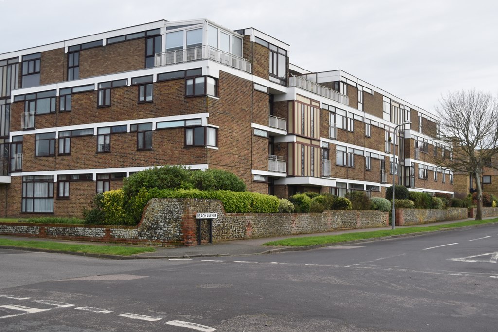 Apartment building at Birchington © David Martin :: Geograph Britain ...