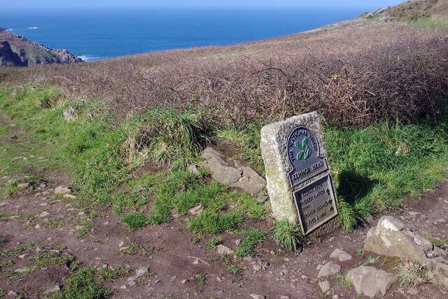 South West Coast Path near Zennor Head © Stephen McKay cc-by-sa/2.0 ...