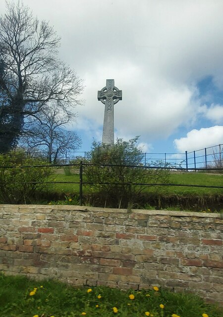 Burton Agnes War Memorial © Anthony Parkes cc-by-sa/2.0 :: Geograph ...