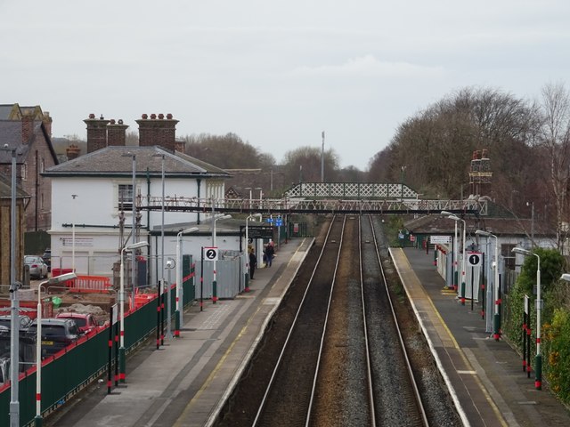 Flint Railway Station © JThomas :: Geograph Britain and Ireland