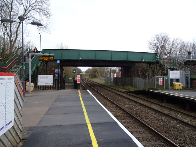 Railway bridge over Shotton (low level)... © JThomas :: Geograph ...