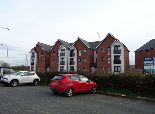 New flats on Chester Road © JThomas :: Geograph Britain and Ireland